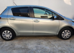 Toyota Vitz full