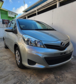 Toyota Vitz full